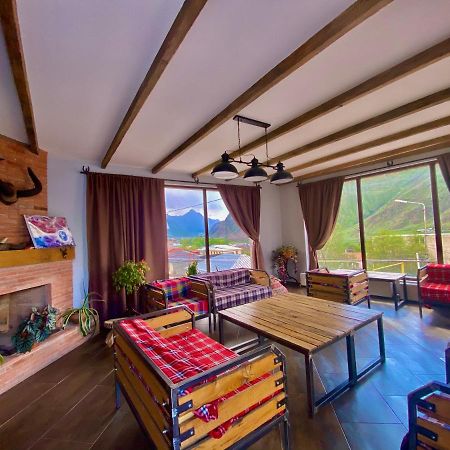 Veranda Guesthouse Kazbegi Exteriör bild