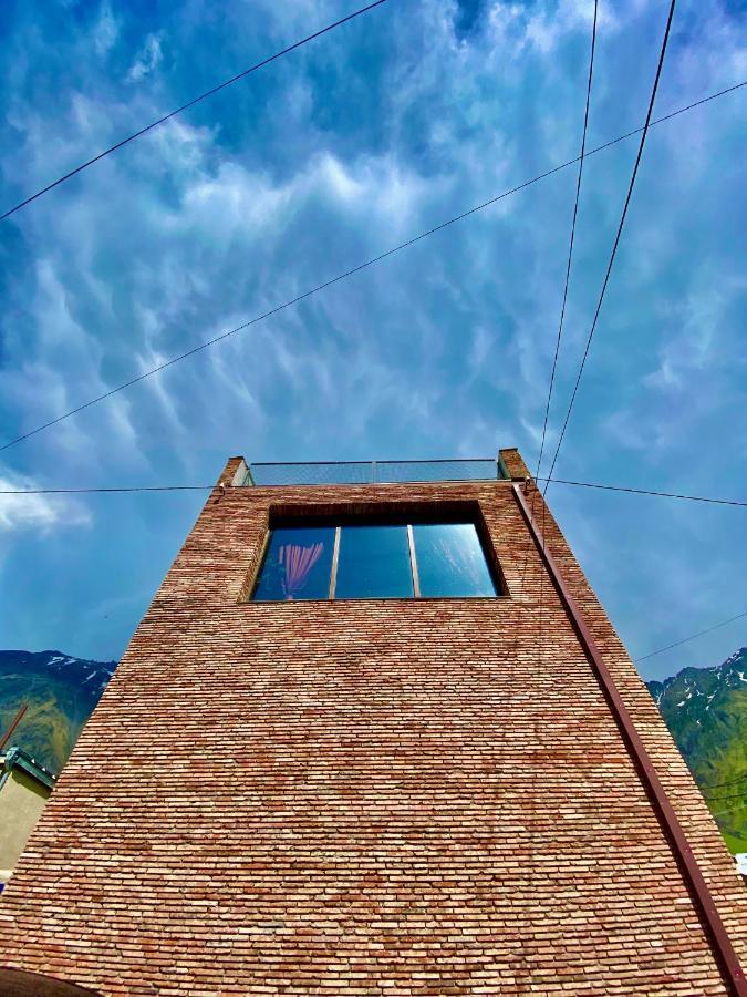 Veranda Guesthouse Kazbegi Exteriör bild