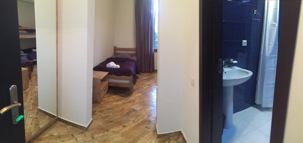Veranda Guesthouse Kazbegi Exteriör bild
