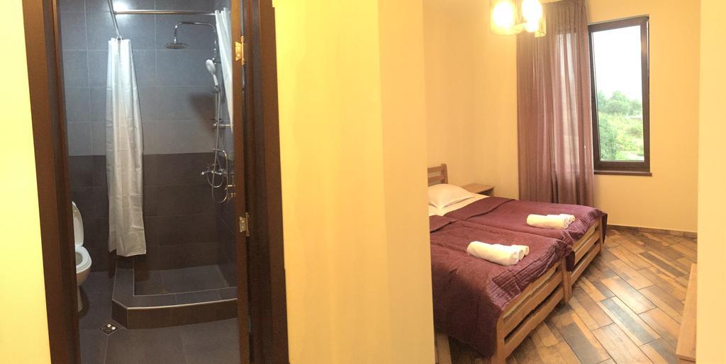 Veranda Guesthouse Kazbegi Exteriör bild